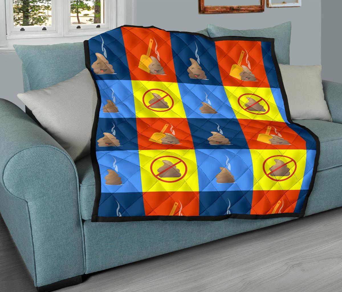 Poop Emoji Pattern Print Quilt-grizzshop
