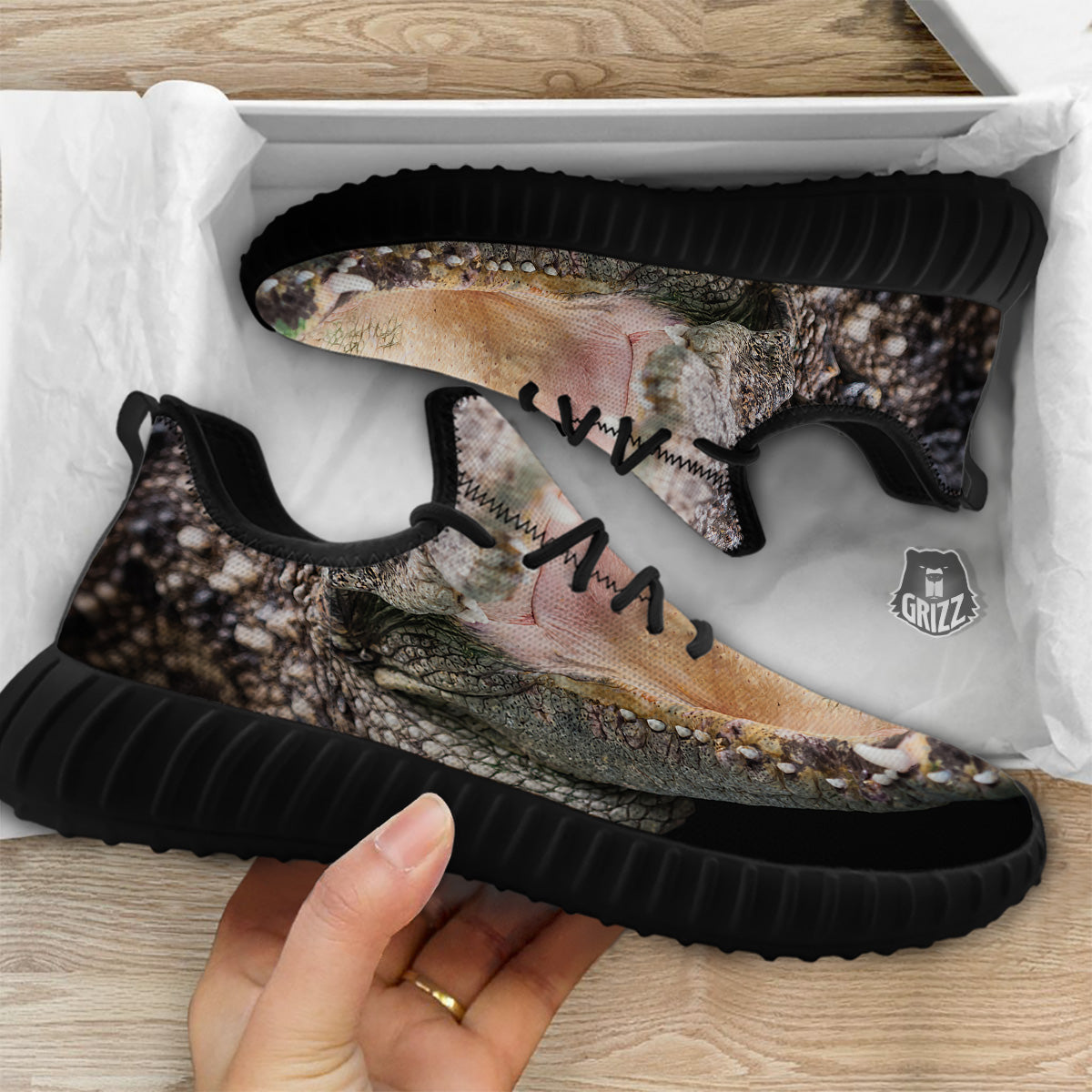 Portrait Crocodile Print Black Walking Shoes-grizzshop