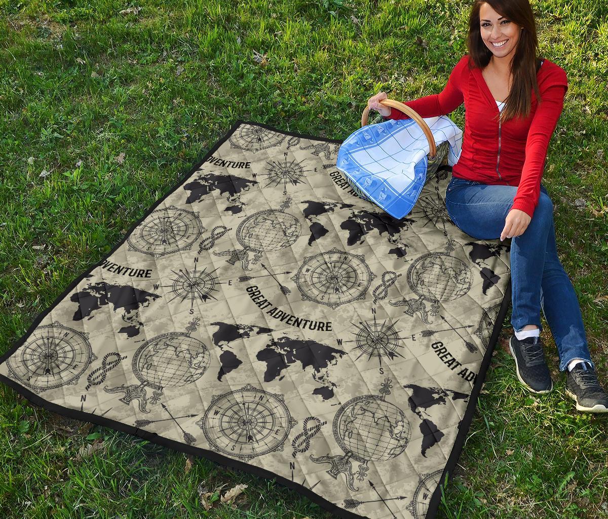 Print Pattern World Map Quilt-grizzshop