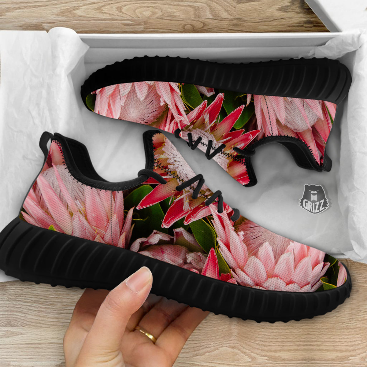 Proteas Bunches Print Black Walking Shoes-grizzshop