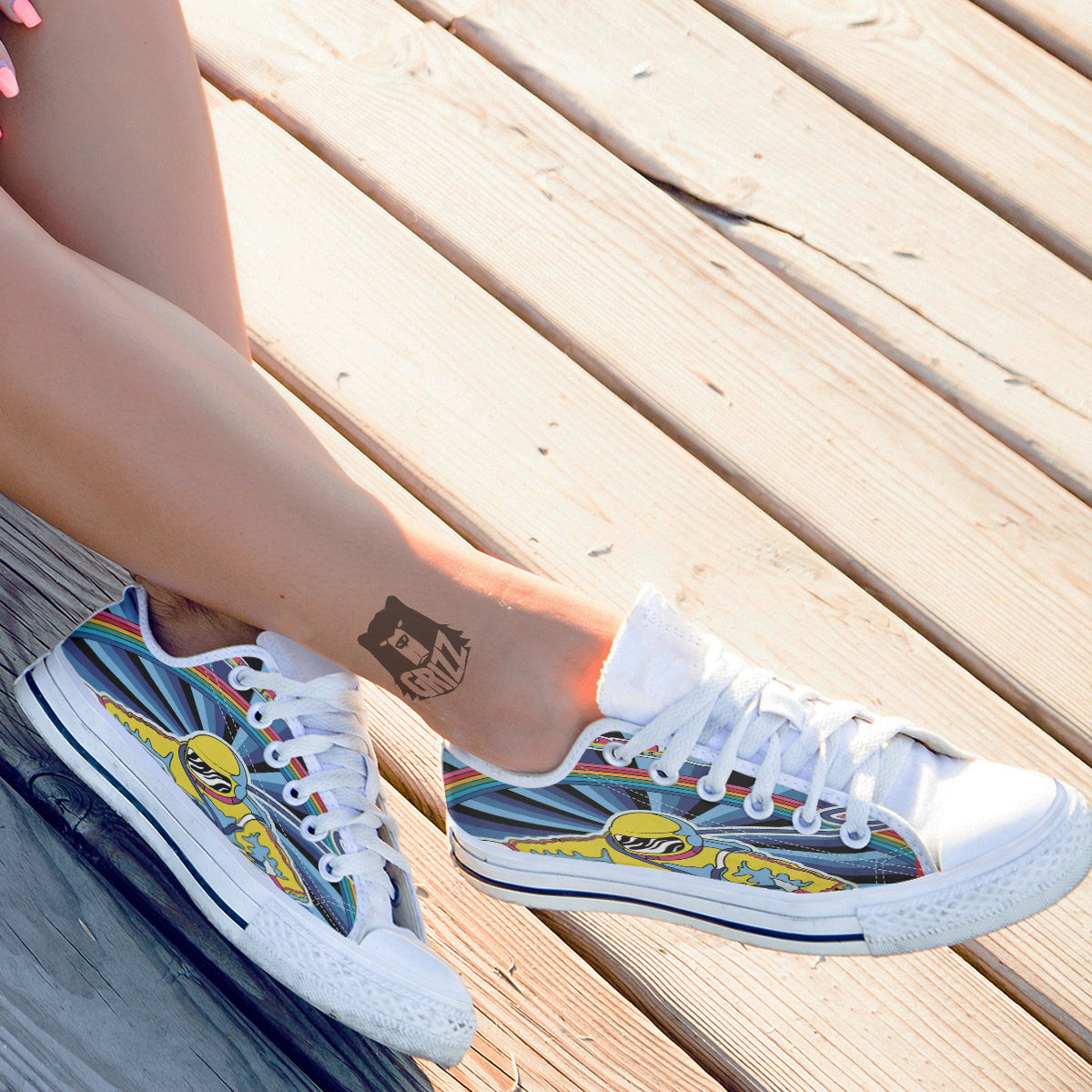 Psychedelic Space And Astronaut Print White Low Top Shoes-grizzshop