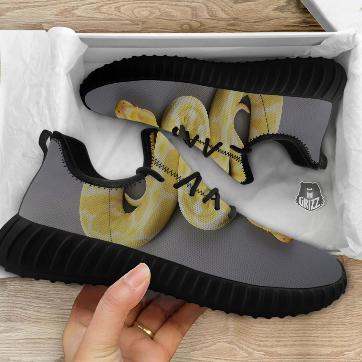 Python Snake Yellow And White Print Black Walking Shoes-grizzshop
