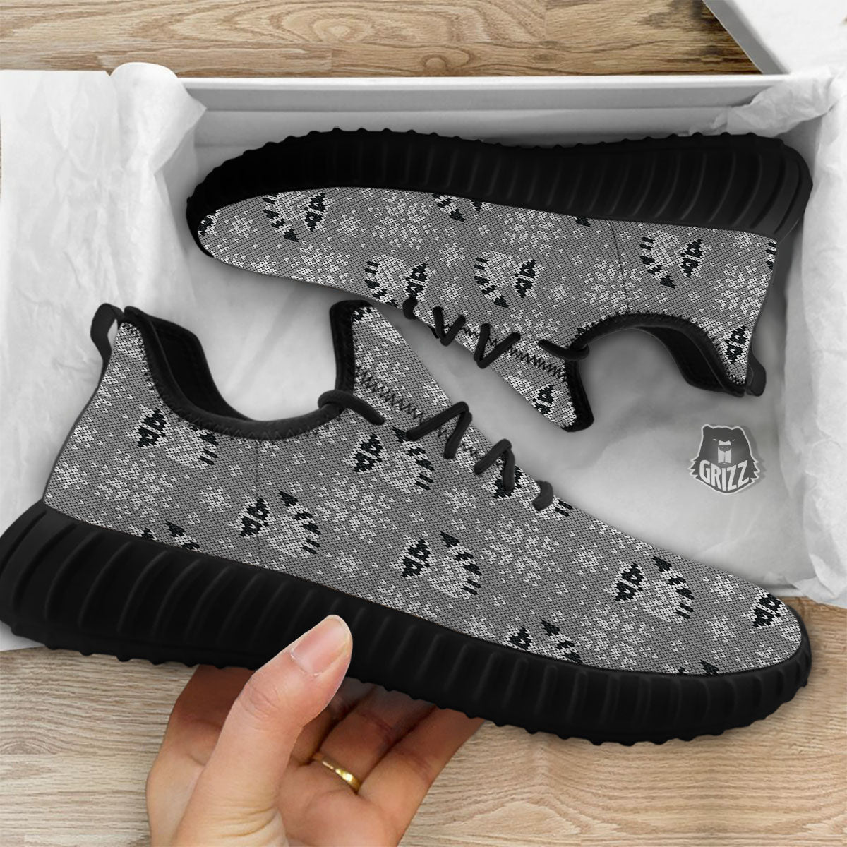 Raccoon Knitted Print Pattern Black Walking Shoes-grizzshop