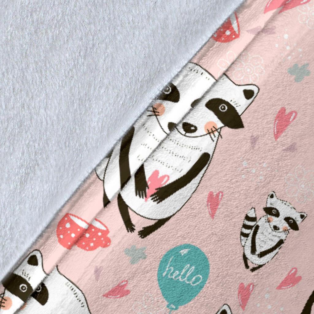Raccoon Pattern Print Blanket-grizzshop