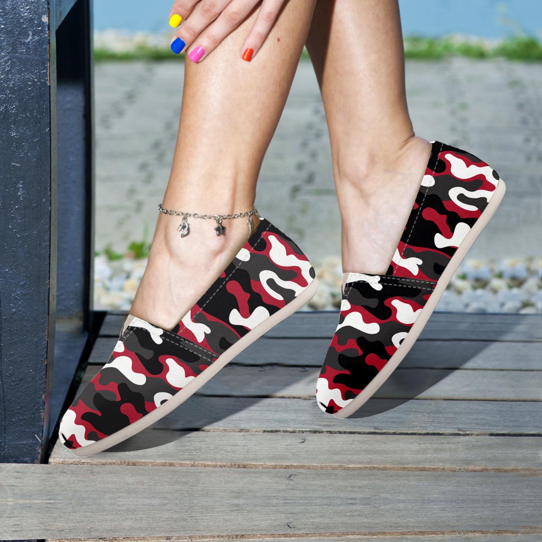 Red And Black Camouflage Print Canvas Shoes-grizzshop