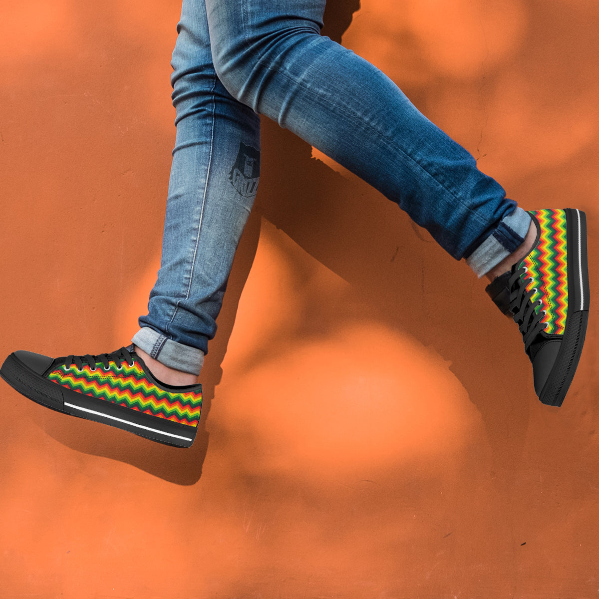Reggae Zig Zag Print Pattern Black Low Top Shoes-grizzshop