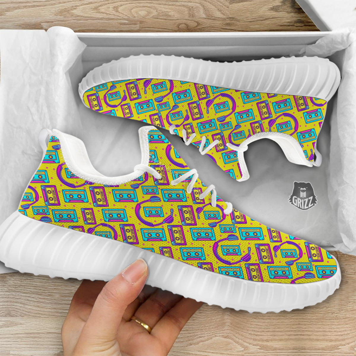 Retro Cassette And Earphones Print Pattern White Walking Shoes-grizzshop