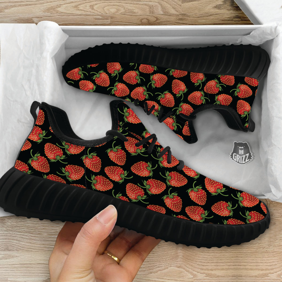 Ripe Strawberries Print Pattern Black Walking Shoes-grizzshop