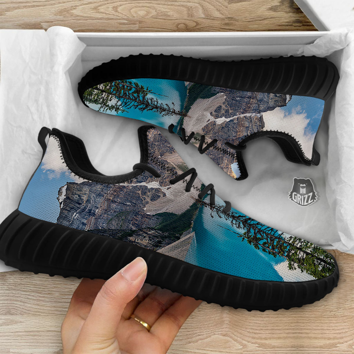 Rocky Mountain Print Black Walking Shoes-grizzshop