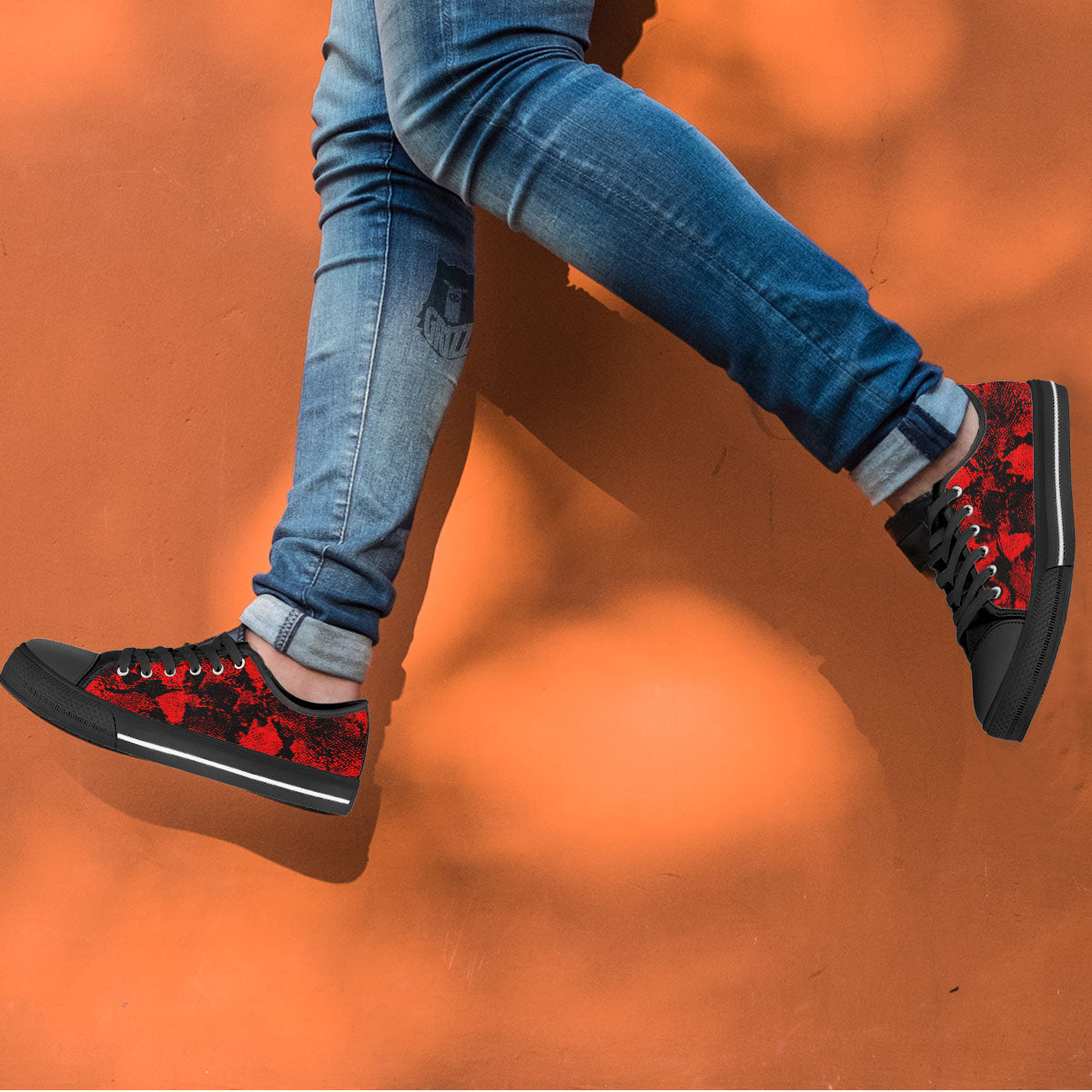Snakeskin Black And Red Print Black Low Top Shoes-grizzshop