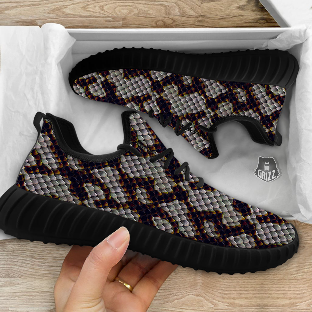 Snakeskin Black And White Texture Print Black Walking Shoes-grizzshop