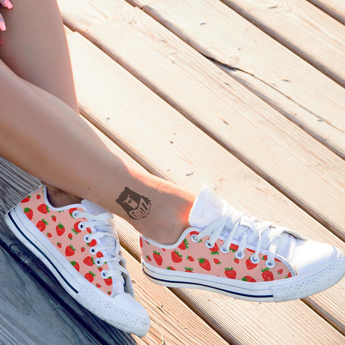Strawberry Red Print Pattern White Low Top Shoes-grizzshop