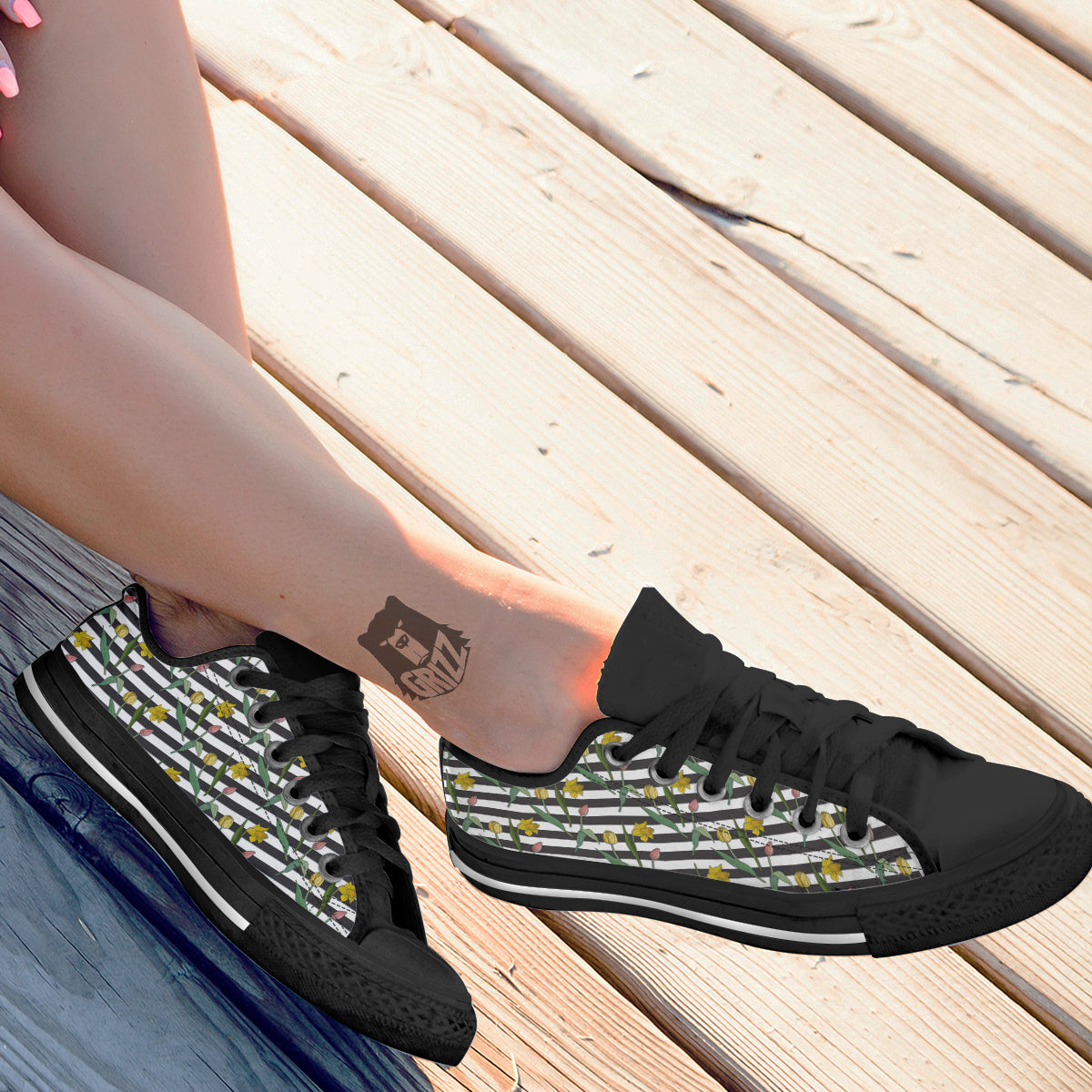 Striped Daffodil Yellow Print Pattern Black Low Top Shoes-grizzshop