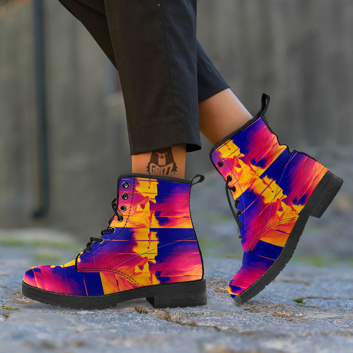 Surface Psychedelic Print Pattern Leather Boots-grizzshop