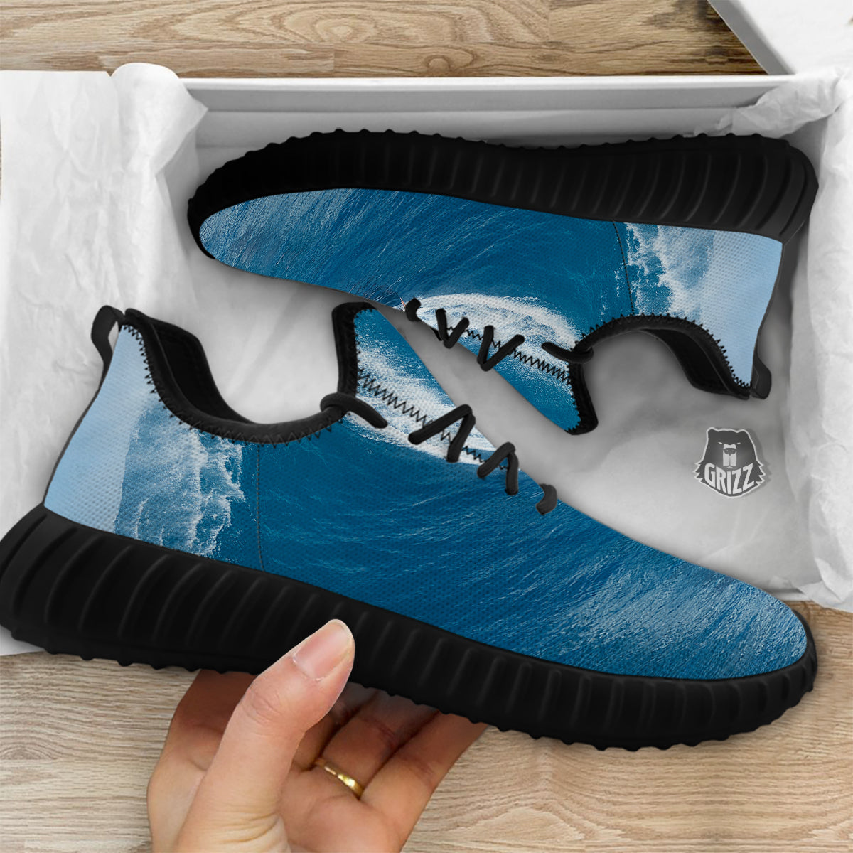 Surfing On Sea Print Black Walking Shoes-grizzshop