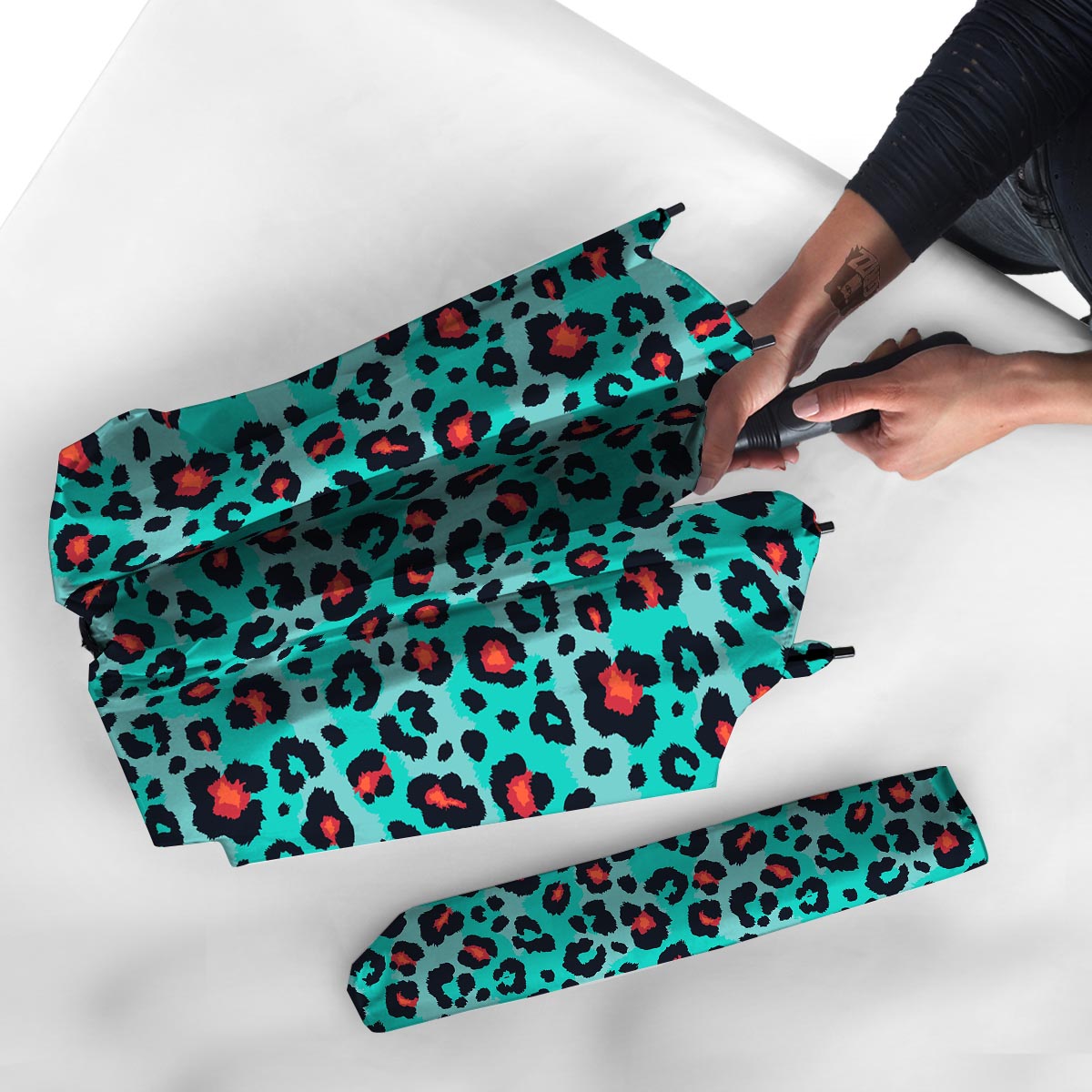 Teal Leopard Umbrella-grizzshop