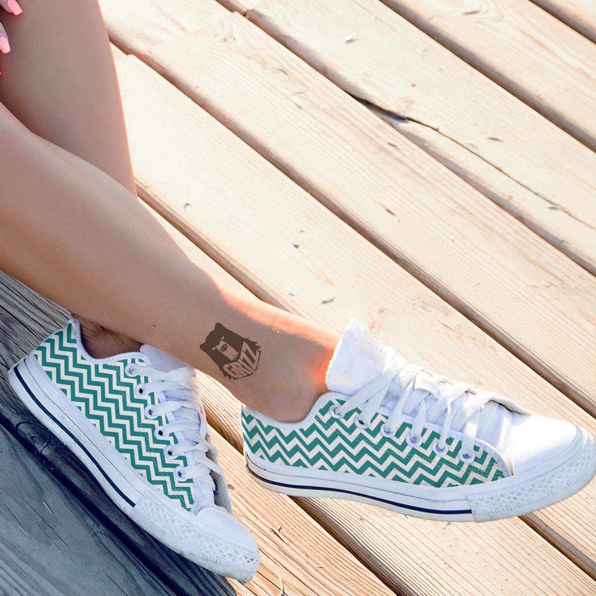 Teal Zigzag Print Pattern White Low Top Shoes-grizzshop