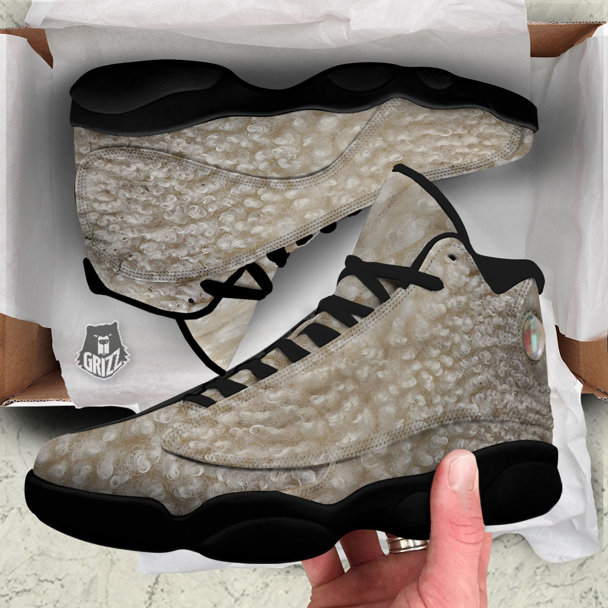 Texture Fur Sheep Print Black Basketball Shoes-grizzshop