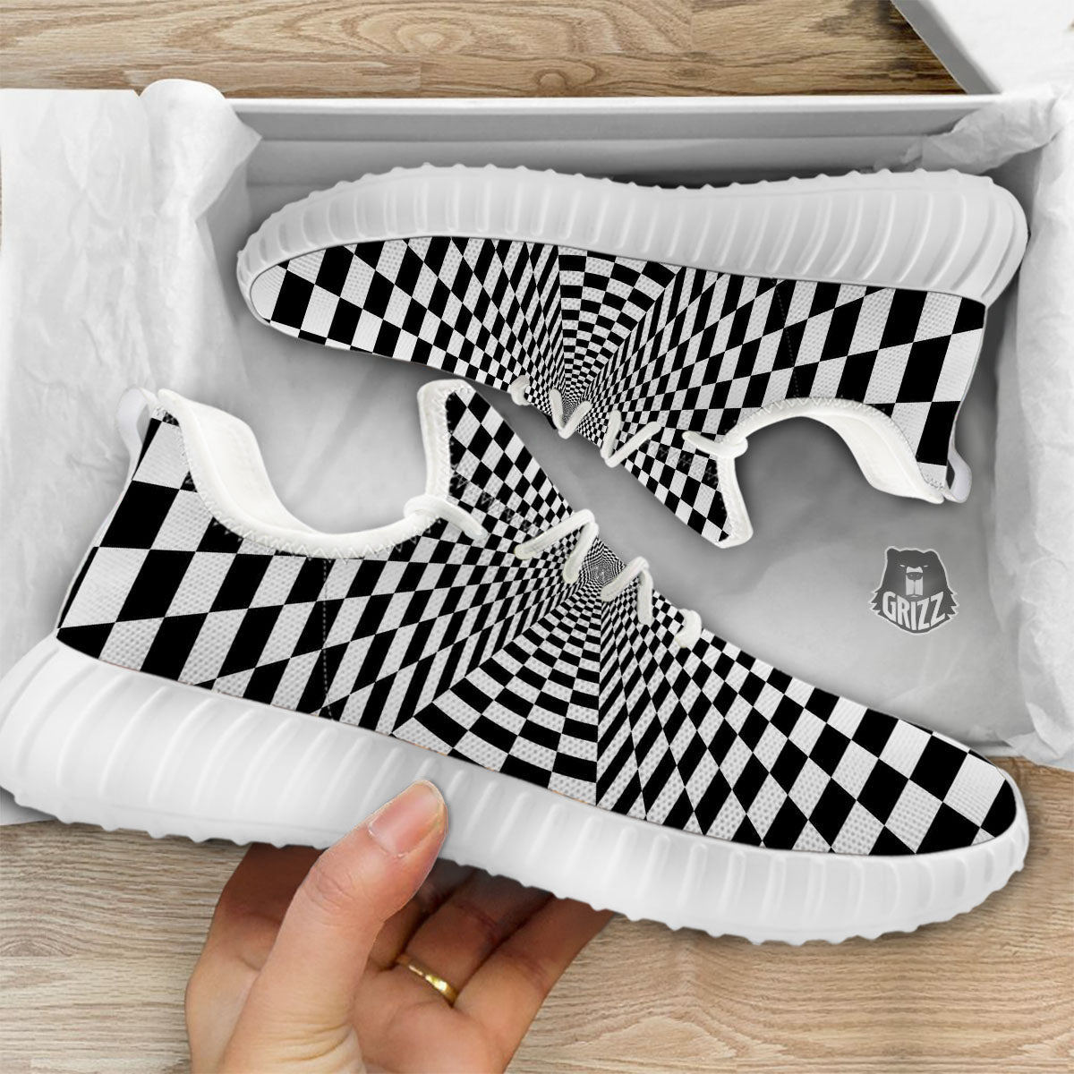 Tunnel Illusion White And Black Print White Walking Shoes-grizzshop