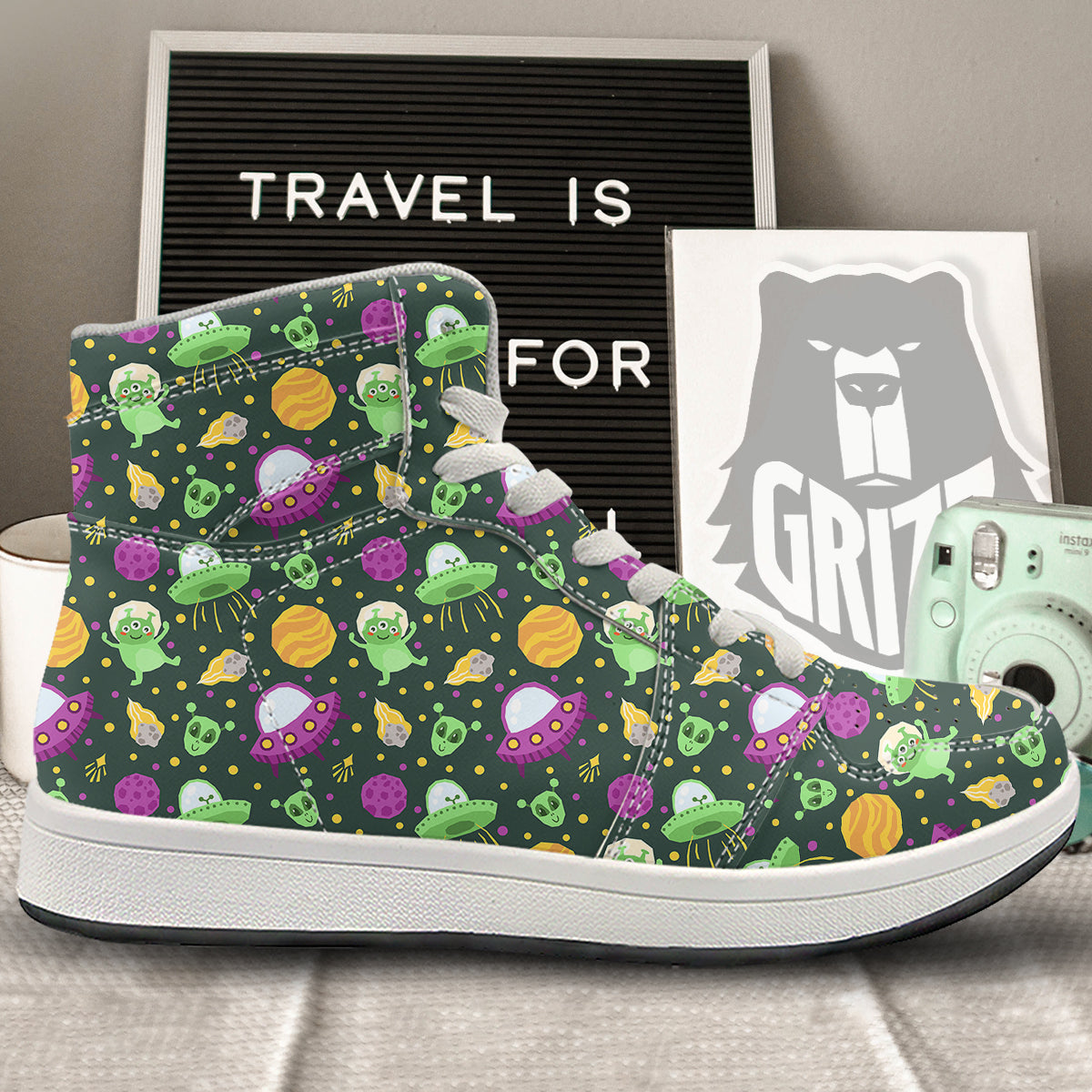 UFO Little Green Alien Print Pattern High Top Sneakers-grizzshop