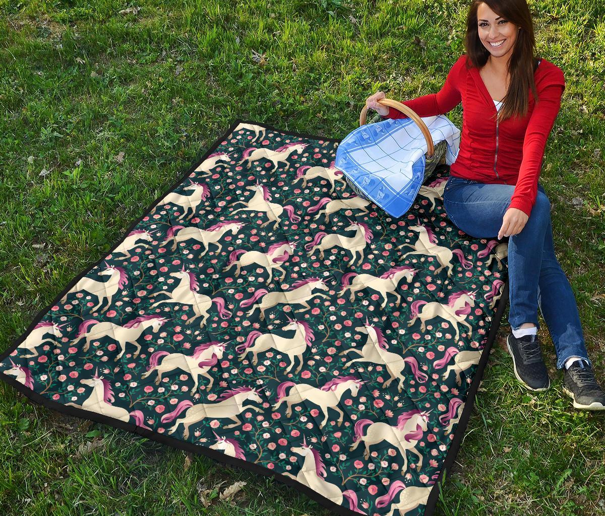 Unicorn Floral Pattern Print Quilt-grizzshop