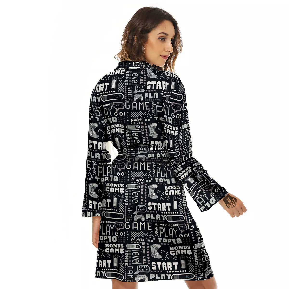 Video Game White And Black Print Pattern Women's Robe-grizzshop