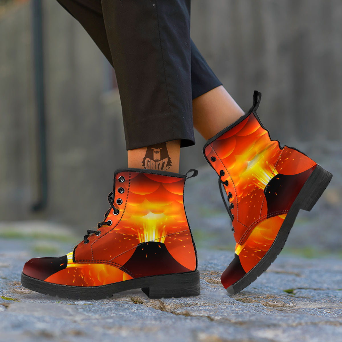 Volcano Erupt Print Leather Boots-grizzshop