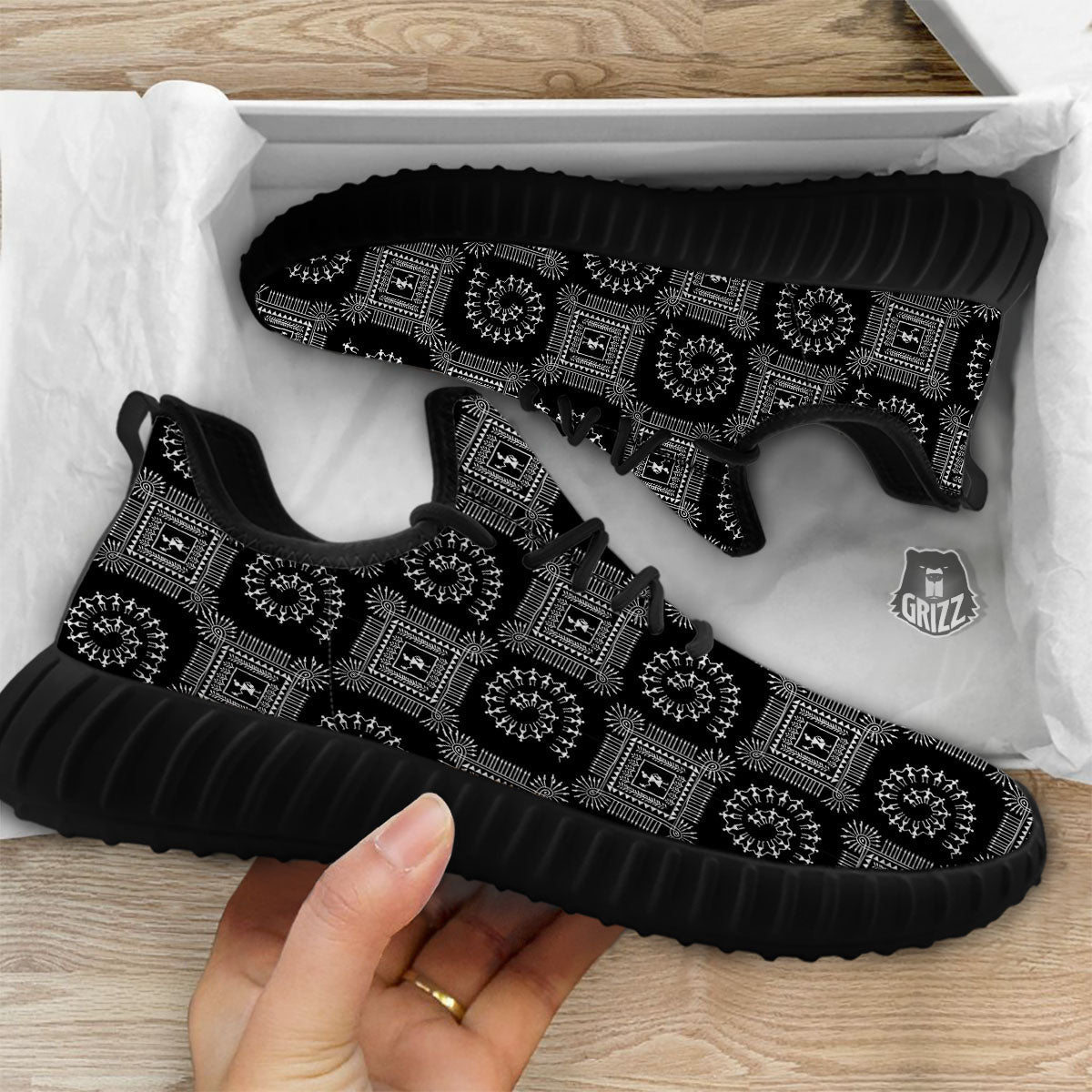 Warli Tribal White And Black Print Black Walking Shoes-grizzshop