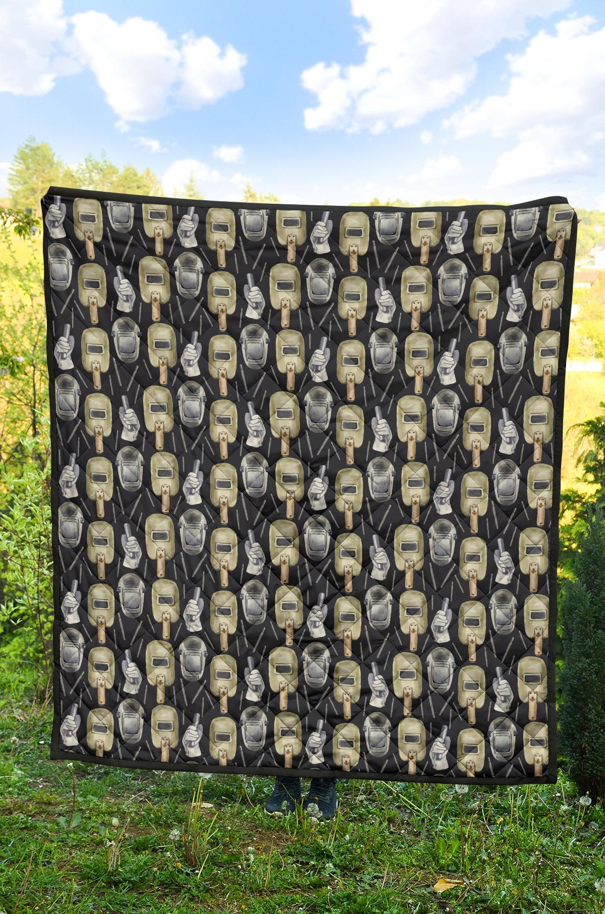 Welder Mask Print Pattern Quilt-grizzshop