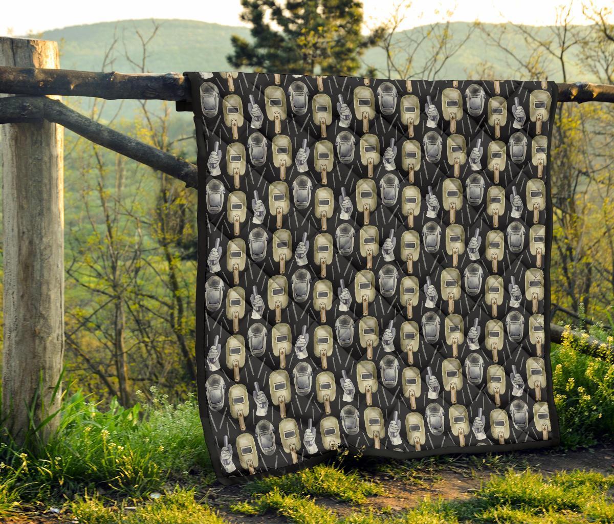 Welder Mask Print Pattern Quilt-grizzshop