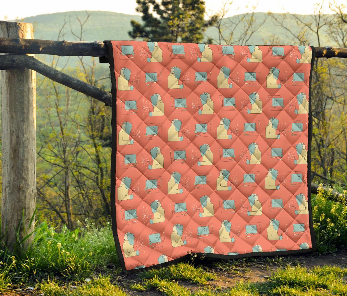 Welder Pattern Print Quilt-grizzshop