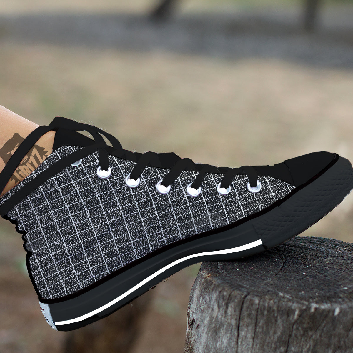 Windowpane Noisy Print Pattern High Top Shoes-grizzshop