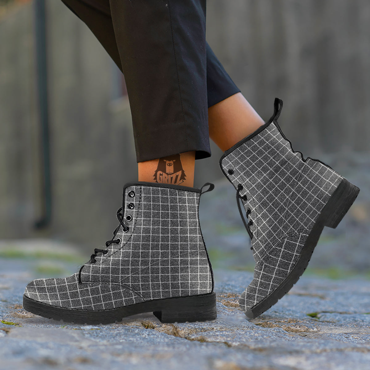 Windowpane Noisy Print Pattern Leather Boots-grizzshop