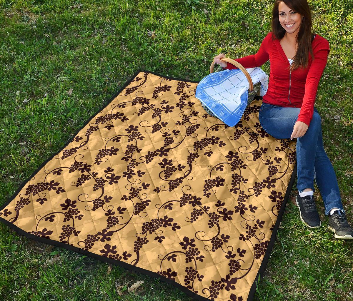 Wine Grape Pattern Print Quilt-grizzshop