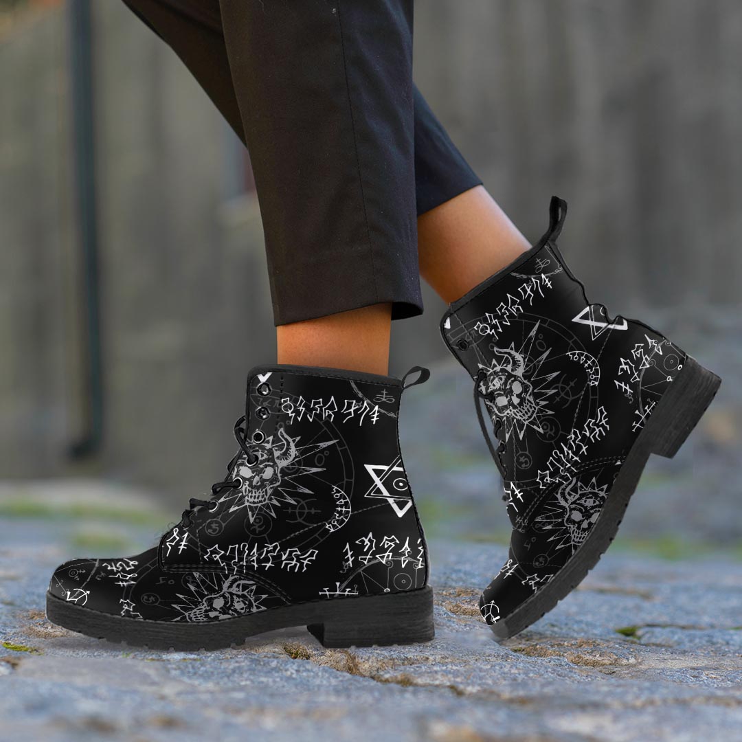 Witch Sign Print Men's Boots-grizzshop