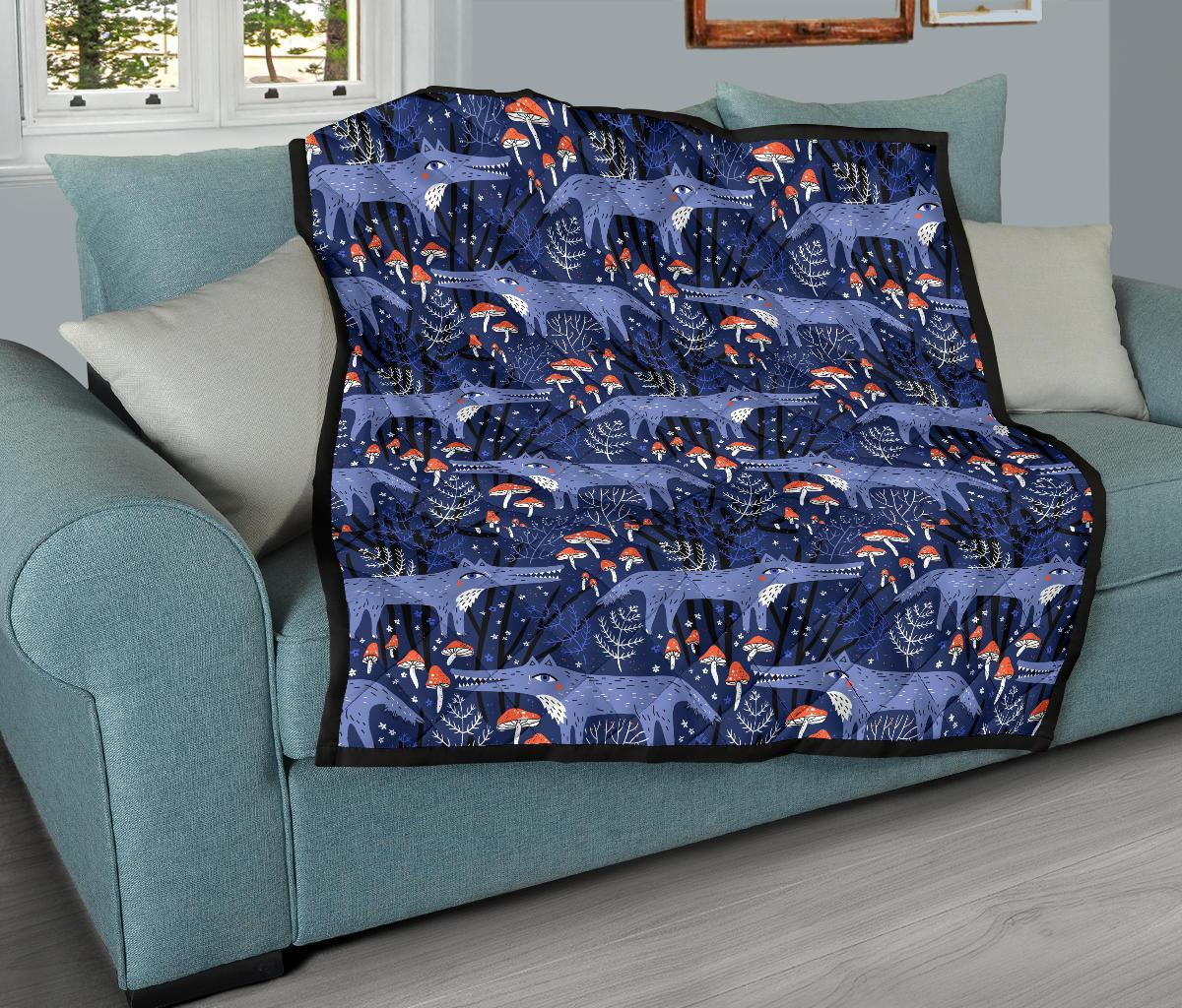 Wolf Cartoon Pattern Print Quilt-grizzshop