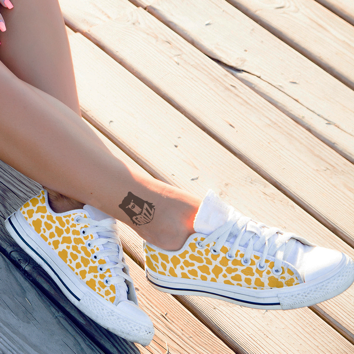 Yellow Cow Print Pattern White Low Top Shoes-grizzshop