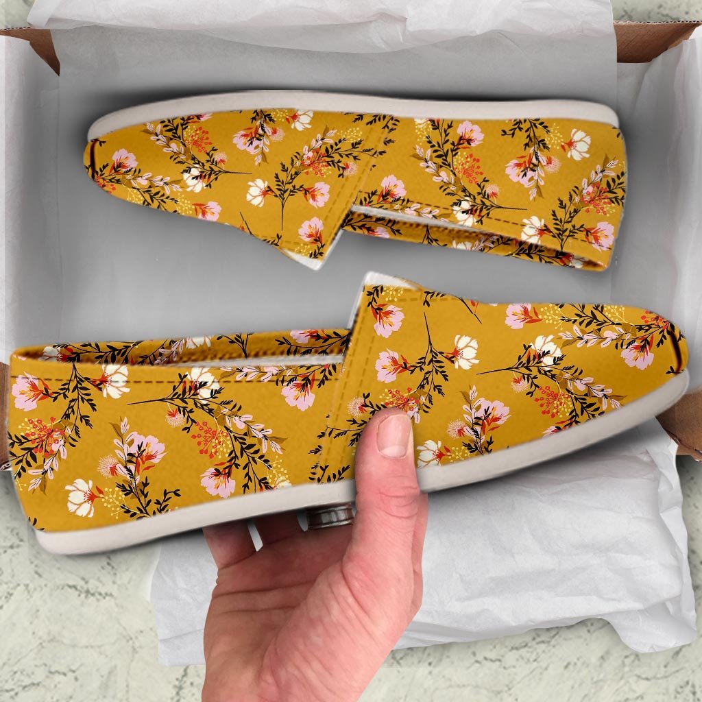 Yellow Floral Retro Print Canvas Shoes-grizzshop