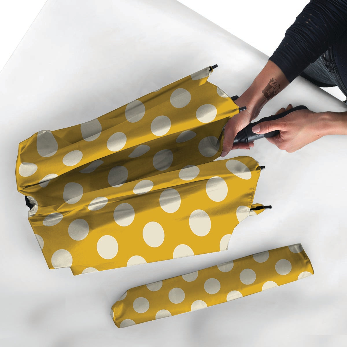 Yellow Polka Dot Umbrella-grizzshop