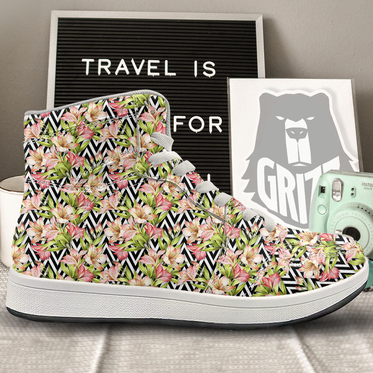 Zigzag Alstroemeria Pastel Print Pattern High Top Sneakers-grizzshop