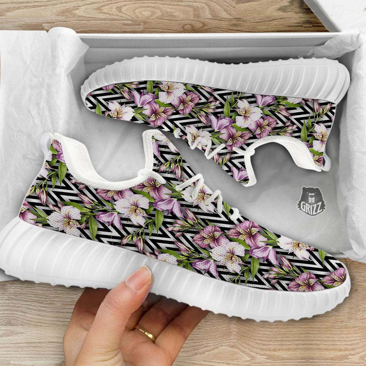 Zigzag Alstroemeria Purple Print Pattern White Walking Shoes-grizzshop