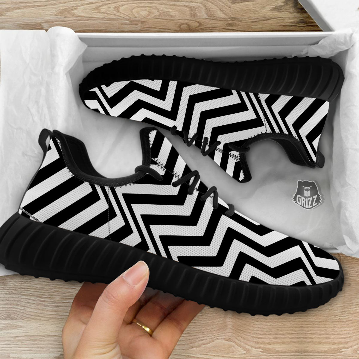 Zigzag Dazzle White And Black Print Black Walking Shoes-grizzshop