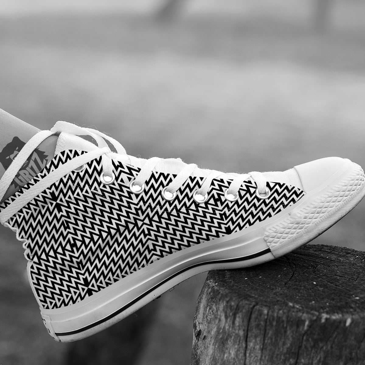 Zigzag Lines Black Print Pattern White High Top Shoes-grizzshop