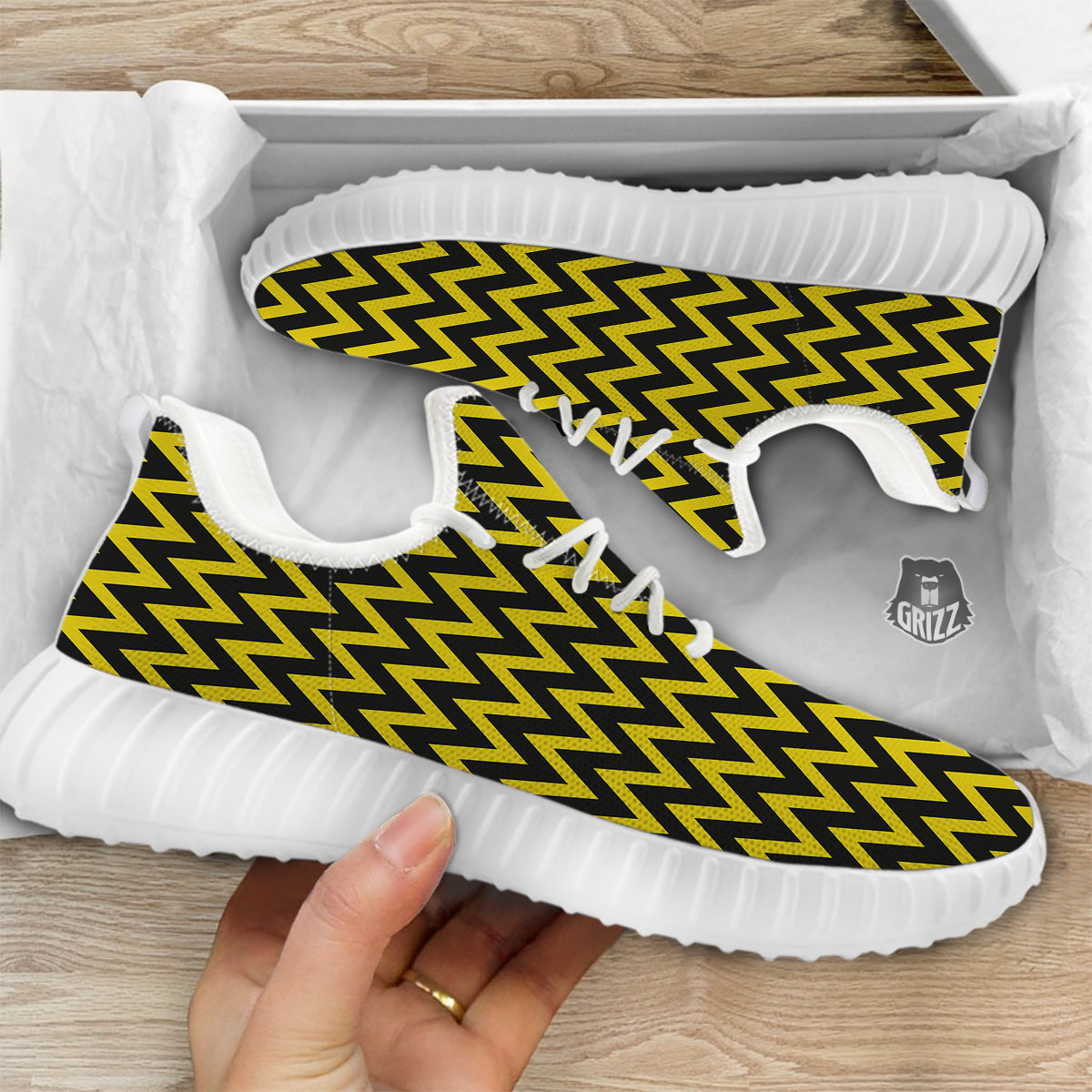 Zigzag Yellow And Black Print Pattern White Walking Shoes-grizzshop