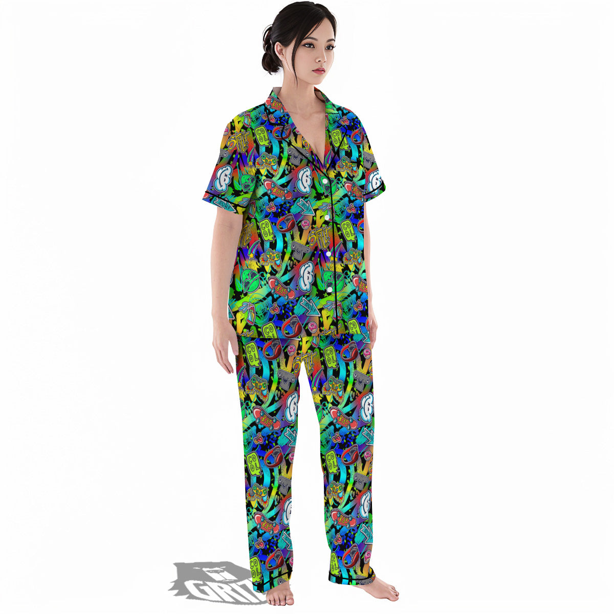 Abstract Alien Graffiti Text Print Pattern Women's Pajamas Set-grizzshop