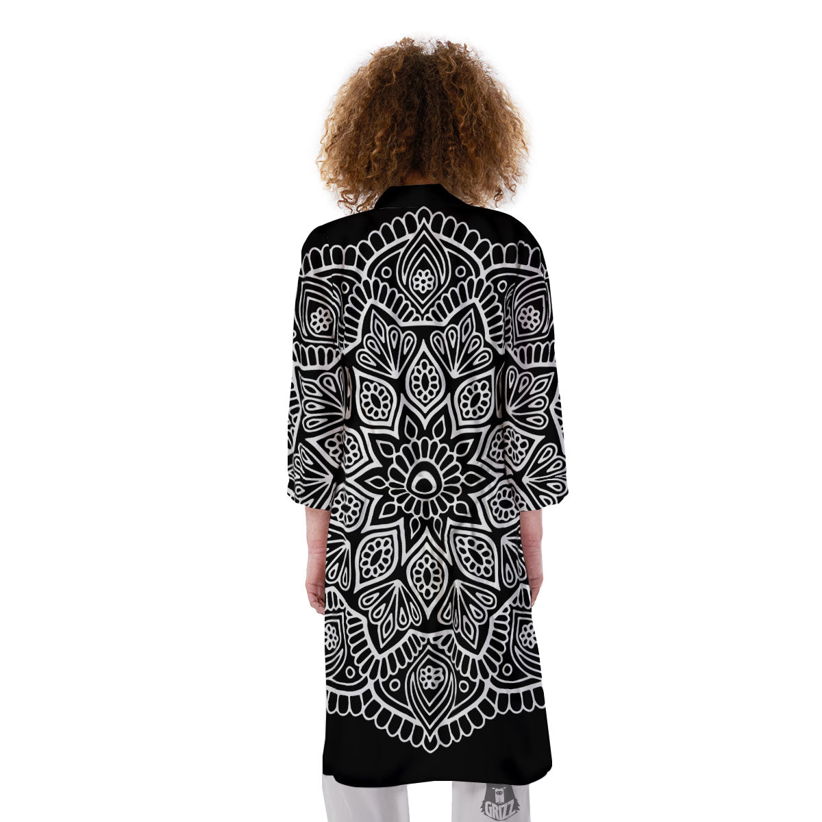 Abstract Mandala White And Black Print Kimono-grizzshop