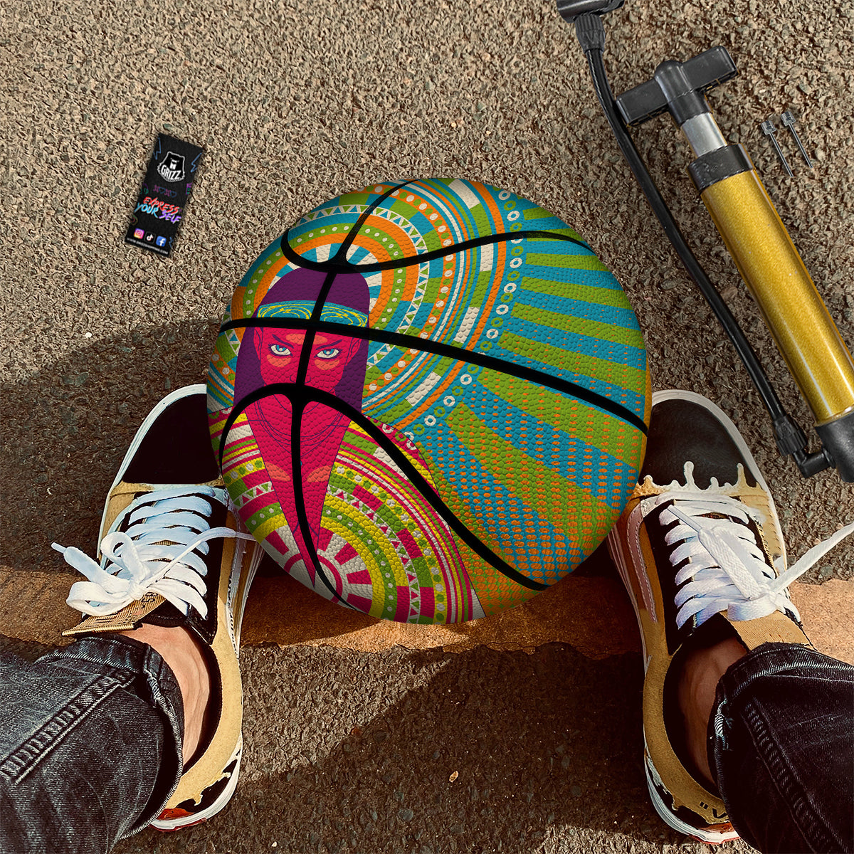 Abstract Psychedelic Women Print Basketball