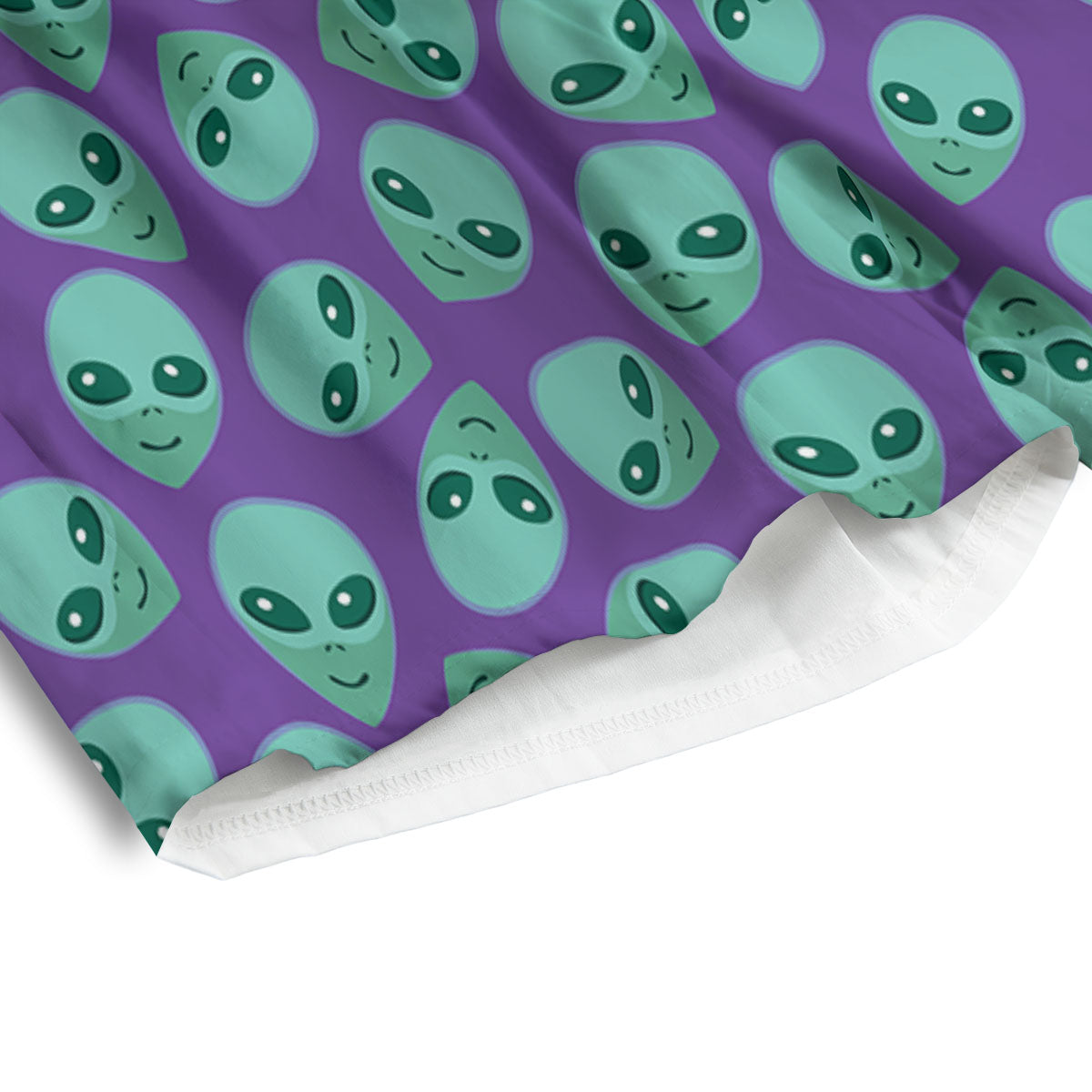 Alien Face Purple Print Pattern Men's Athletic Shorts