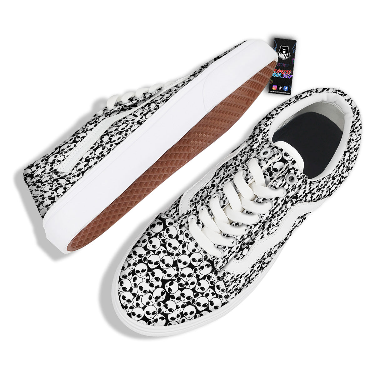 Alien White And Black Print Skate Shoes-grizzshop