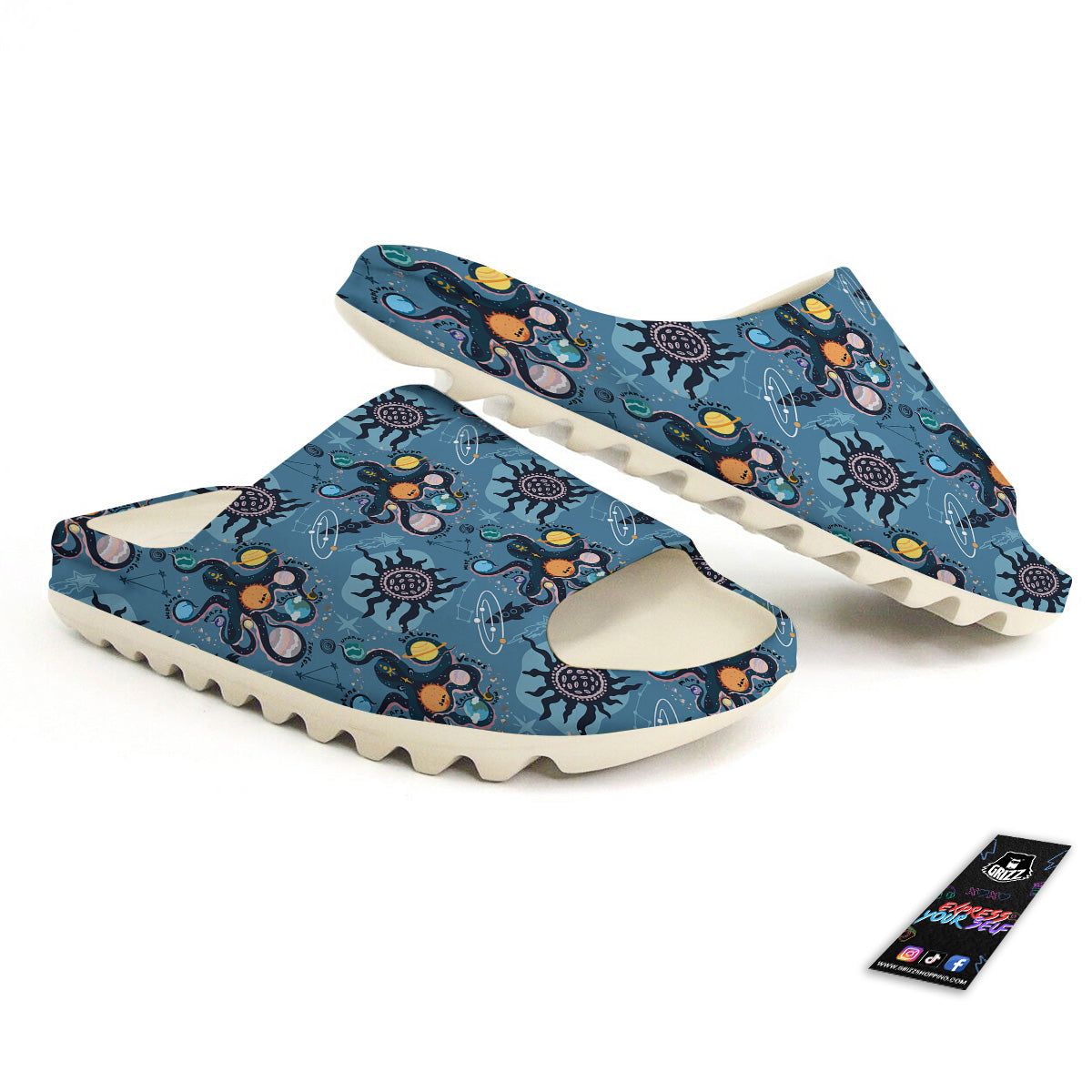Alien On Planets Print Pattern Sandals-grizzshop